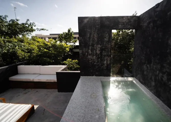Spacious Luxury Villa, 3 Private Pools + Rooftop * Tulum