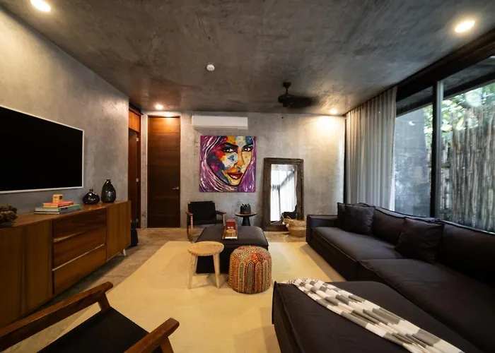 Villa Spacious Luxury Villa, 3 Private Pools + Rooftop *