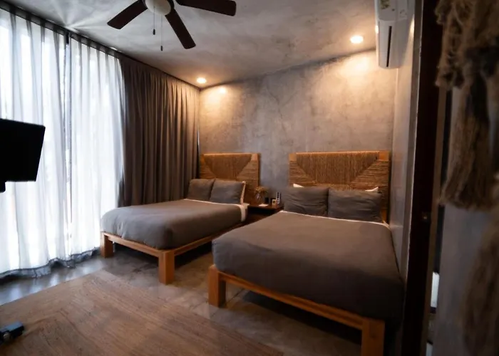 Spacious Luxury Villa, 3 Private Pools + Rooftop