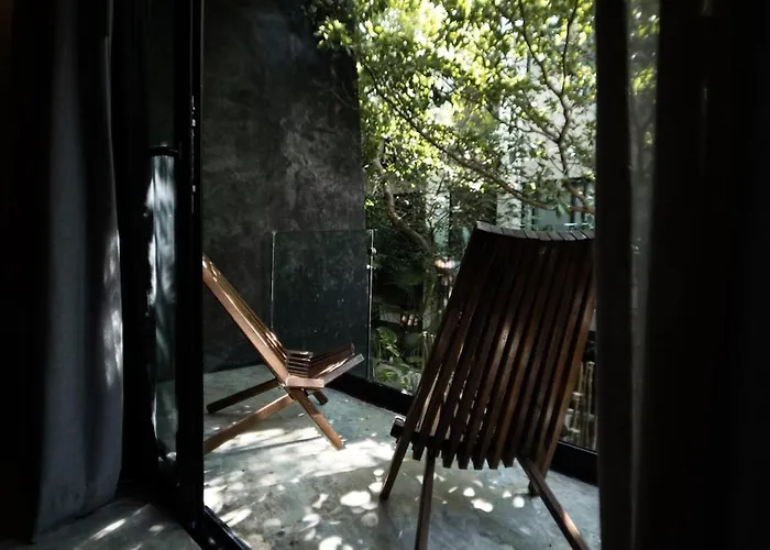 Spacious Luxury Villa, 3 Private Pools + Rooftop *